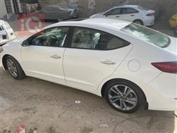 هیۆندای ئەلەنترا